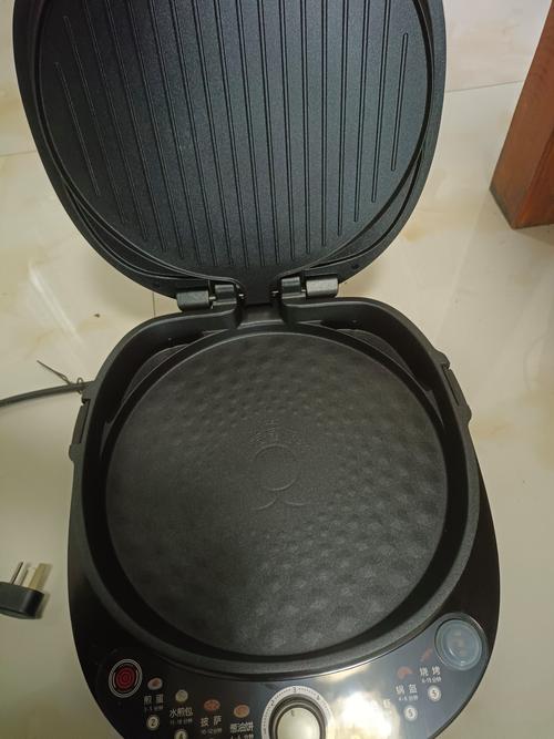 电饼铛烙饼总糊?温度和翻面时间控制